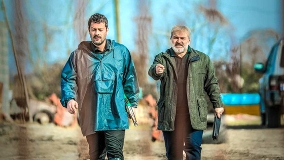 ساعت پخش و ساعت تکرار سریال افرا از شبکه یک + بازیگران و تیزر