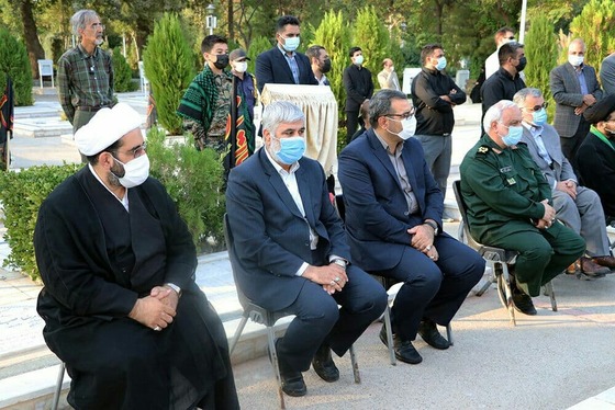 مراسم عطرافشانی و گلباران مزار «شهید محمود کاوه» در مشهد