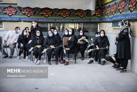 مراسم تشییع «علی لندی»، نوجوان فداکار ایذه‌ای + فیلم و عکس