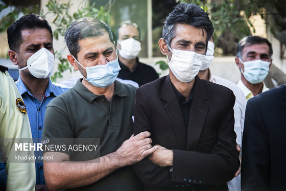 مراسم تشییع «علی لندی»، نوجوان فداکار ایذه‌ای + فیلم و عکس