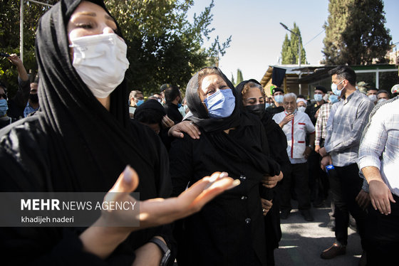 مراسم تشییع «علی لندی»، نوجوان فداکار ایذه‌ای + فیلم و عکس