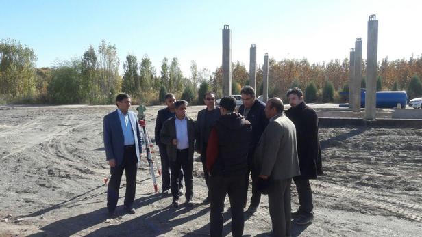 بازدید مسئولان شهری از مسیر رودخانه کشف رود