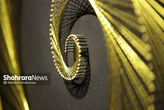 گفتگو با هنرمند جوان شهرکردی که نمایشگاه آثارش را در مشهد برگزار می‌کند