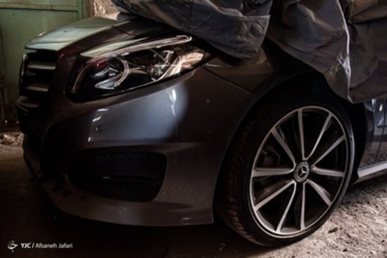 دپو خودرو‌های لوکس توقیفی در گمرک بوشهر + تصاویر