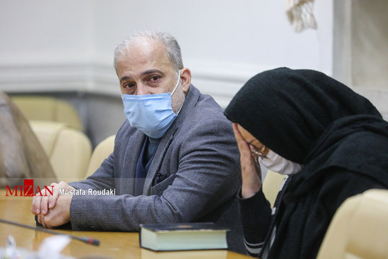 تصاویری از آخرین تلاش‌ها برای جلب رضایت خانواده غزاله شکور و عفو آرمان عبدالعالی (۳ آذرماه ۱۴۰۰)