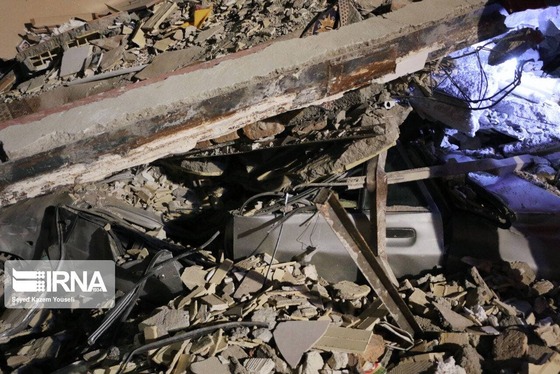 حادثه ریزش ساختمان در خیابان عباسی تبریز + فیلم و عکس