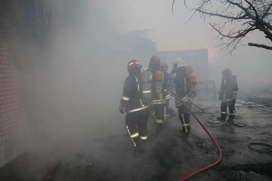 جست و جو و آوار برداری در انفجار کارخانه شهرک صنعتی کلات به اتمام رسید +عکس