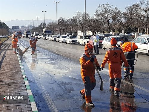 واژگونی کامیون و ایجاد ترافیک شدید در بزرگراه شهید کلانتری مشهد + فیلم (۱۳ بهمن‌ماه ۱۴۰۰)